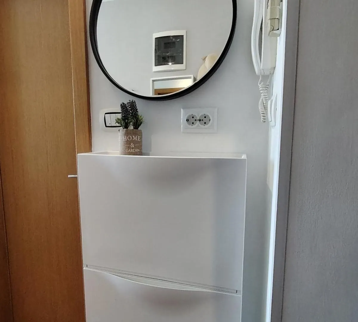Studio Apartman Dolin Rab Town Apartment